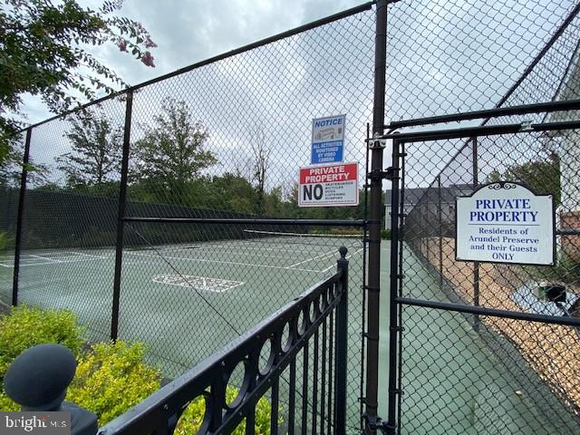7669 Elmcrest Road Hanover, MD 21076 - Photo 39 of 43 Community Sport Court