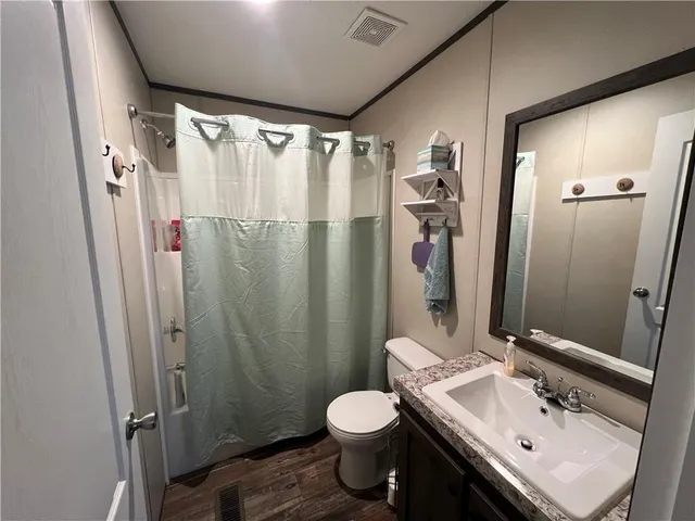 $255,000 | 22826 Gavitt Lane, Wheatland, MO 65779