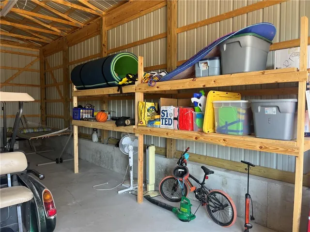 $255,000 | 22826 Gavitt Lane, Wheatland, MO 65779