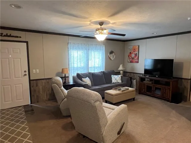 $255,000 | 22826 Gavitt Lane, Wheatland, MO 65779