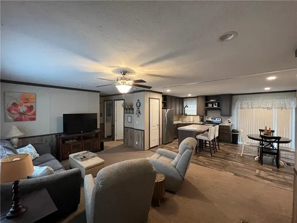 $255,000 | 22826 Gavitt Lane, Wheatland, MO 65779