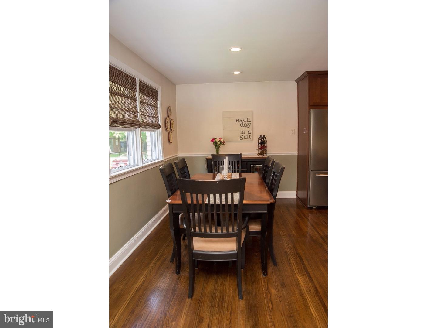 433 Rittenhouse Circle Havertown, PA 19083 - Photo 10 of 15 Dining Room