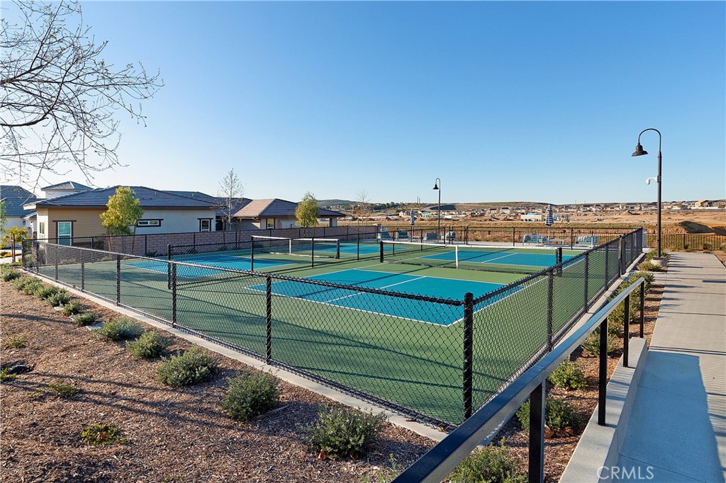 32063 Dayspring Way Temecula, CA 92591 - Photo 60 of 65 HOA sport court