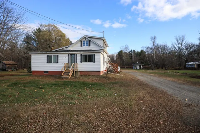 $220,000 | 65 Old County Road North, Enfield, ME 04493