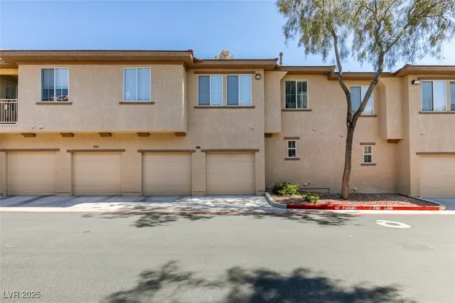 $1,850 | 10220 Delray Beach Avenue, Unit 103, Las Vegas, NV 89129