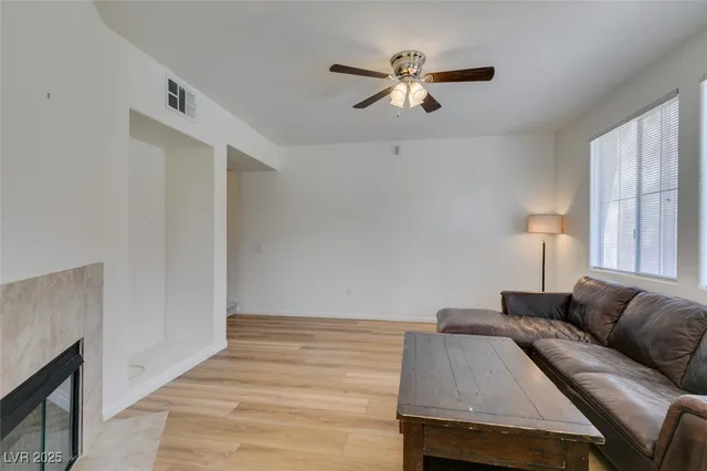 $1,850 | 10220 Delray Beach Avenue, Unit 103, Las Vegas, NV 89129