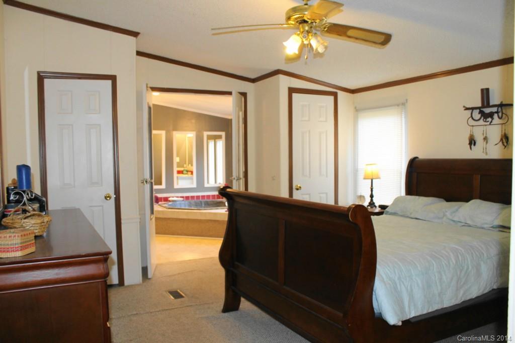197 Stine Road Harmony, NC 28634 - Photo 16 of 24 Gallery Image 16
