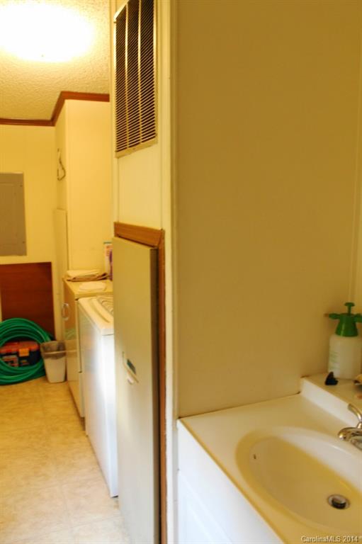 197 Stine Road Harmony, NC 28634 - Photo 23 of 24 Gallery Image 23