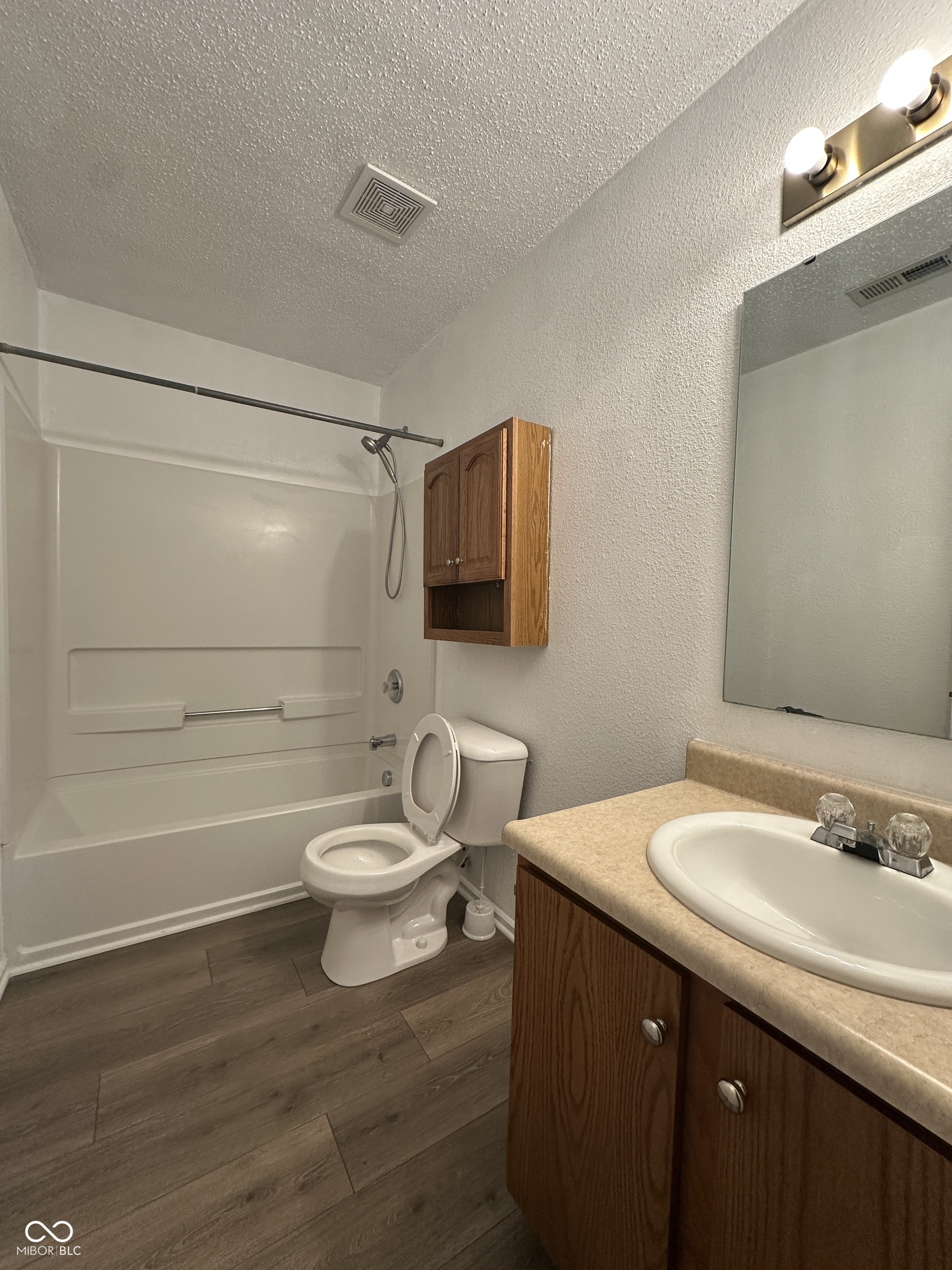 12639 Justice Crossing Fishers, IN 46037 - Photo 17 of 24