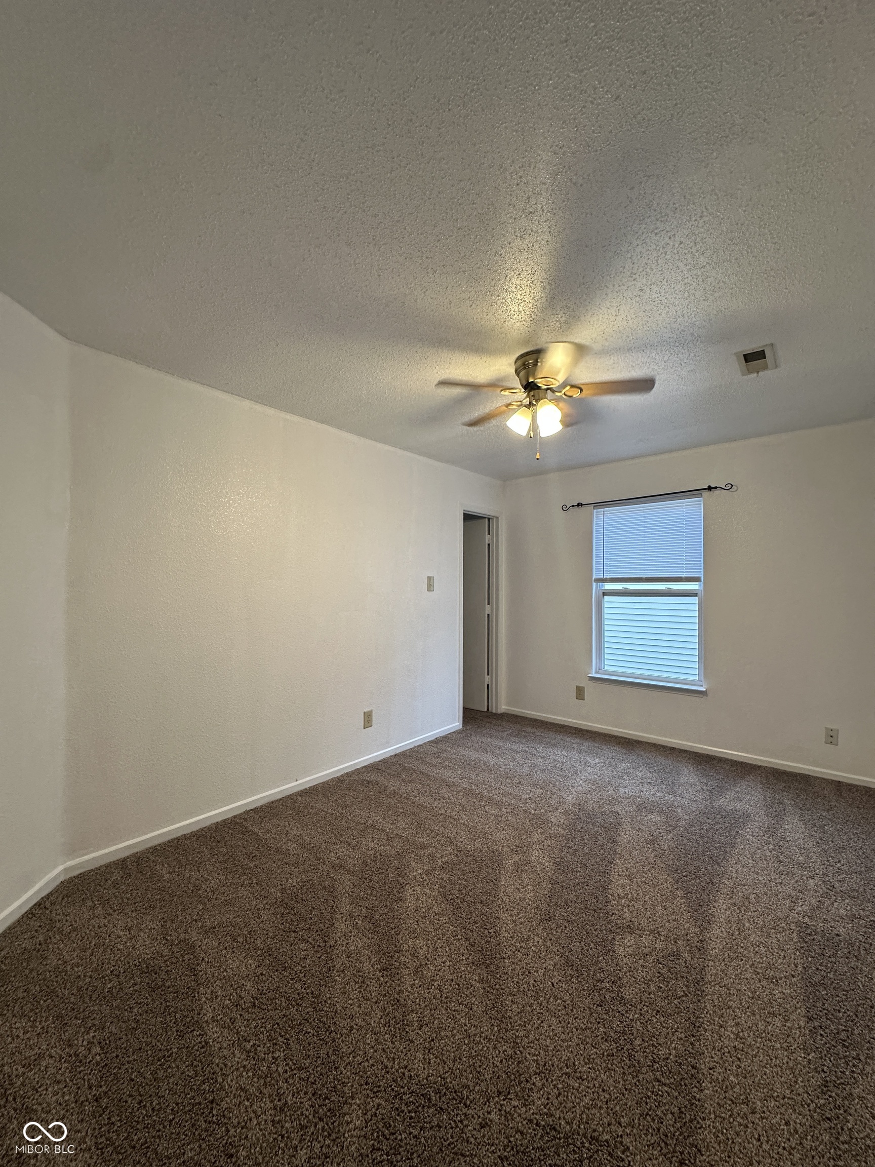 12639 Justice Crossing Fishers, IN 46037 - Photo 18 of 24