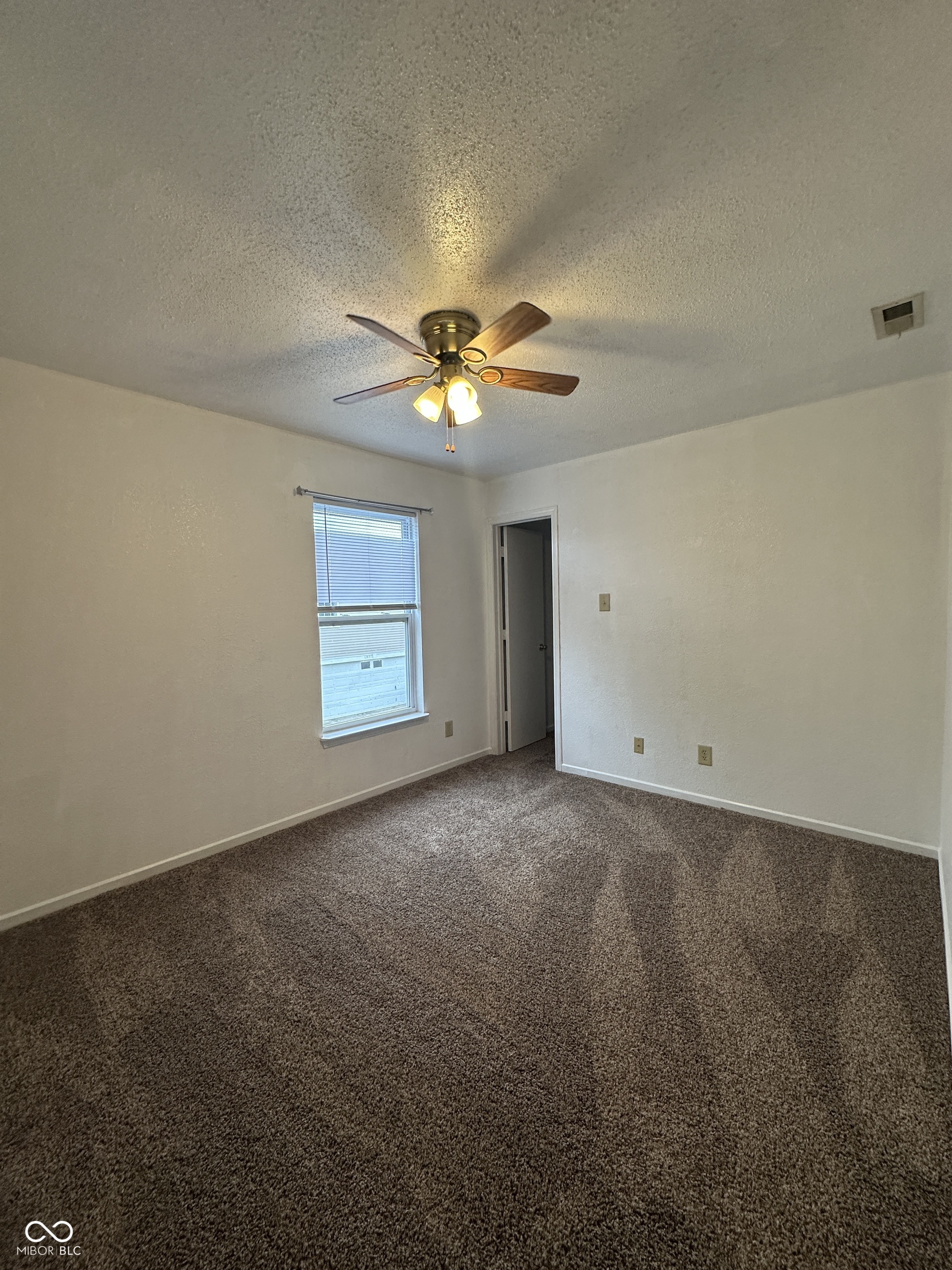12639 Justice Crossing Fishers, IN 46037 - Photo 20 of 24