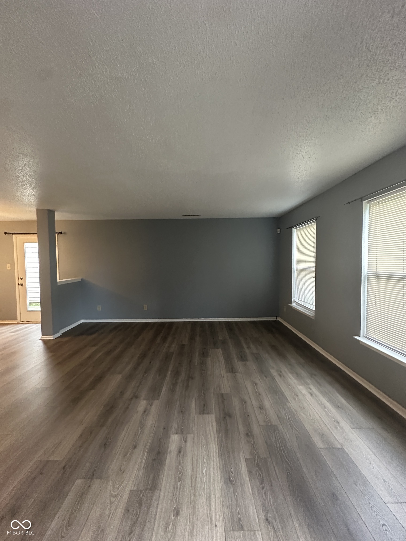 12639 Justice Crossing Fishers, IN 46037 - Photo 3 of 24