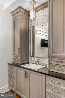 $6,750,000 | 2801 Riverton Road, Riverton, NJ 08077