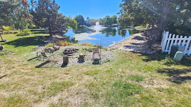 $404,900 | 3812 Landings Road, Joliet, IL 60431