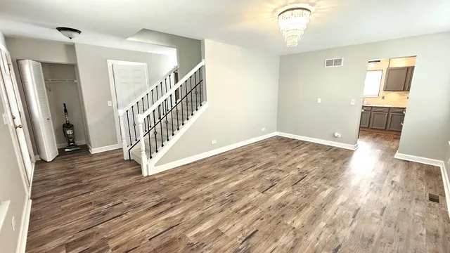 $404,900 | 3812 Landings Road, Joliet, IL 60431