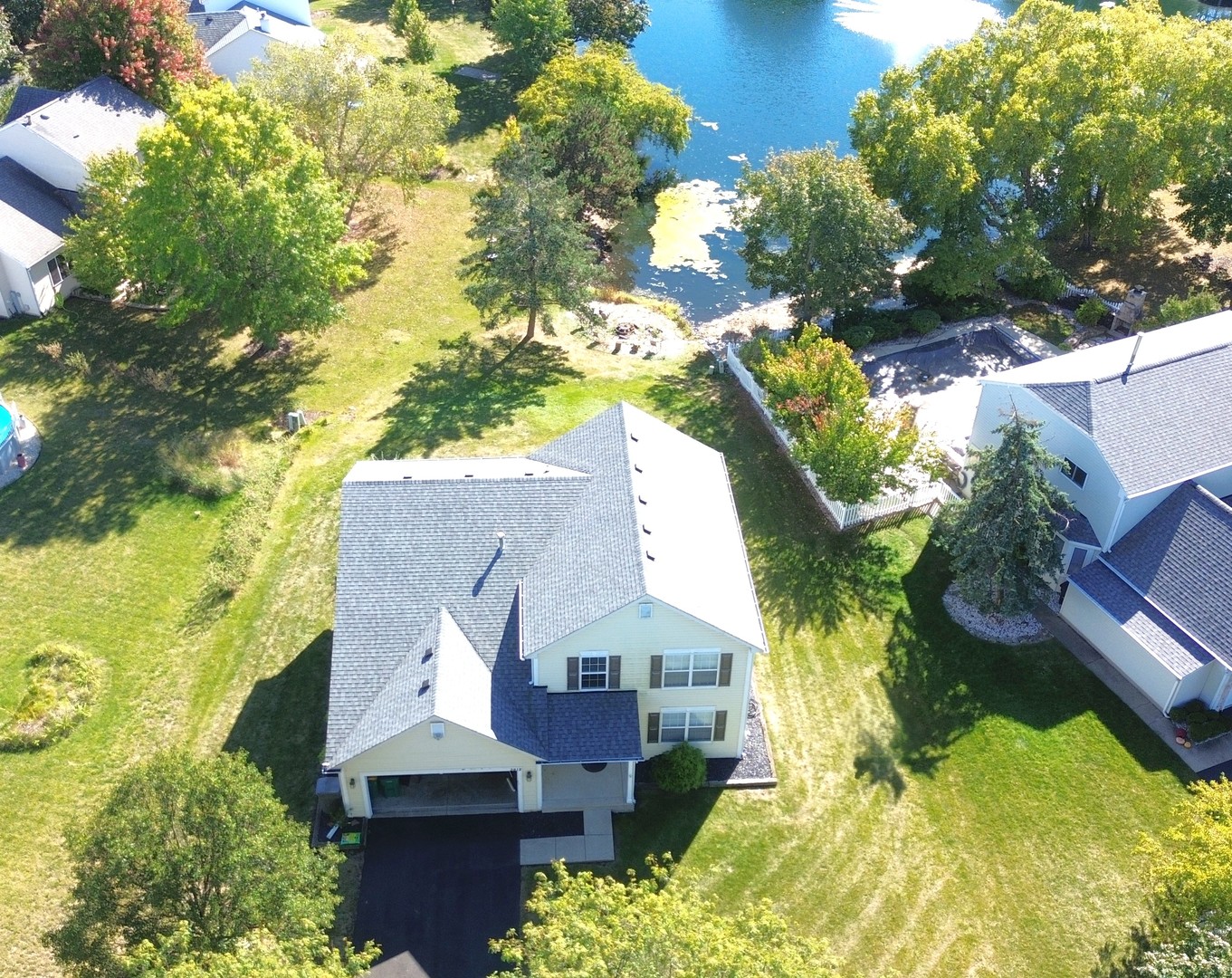 3812 Landings Road Joliet, IL 60431 - Photo 2 of 65 Gallery Image 2
