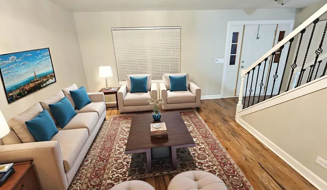 $404,900 | 3812 Landings Road, Joliet, IL 60431