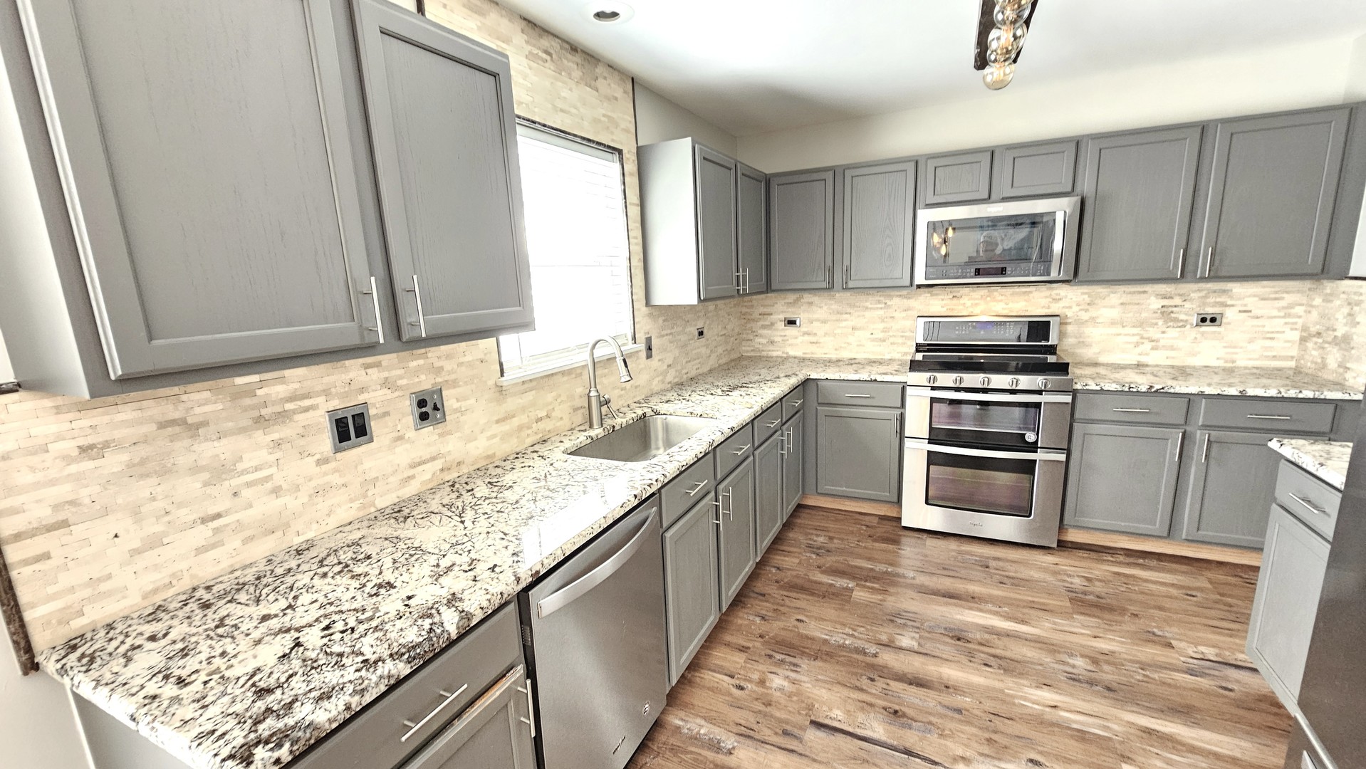 3812 Landings Road Joliet, IL 60431 - Photo 29 of 65 Gallery Image 29