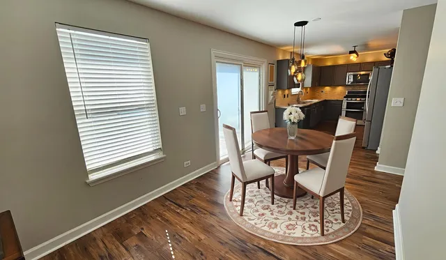 $404,900 | 3812 Landings Road, Joliet, IL 60431