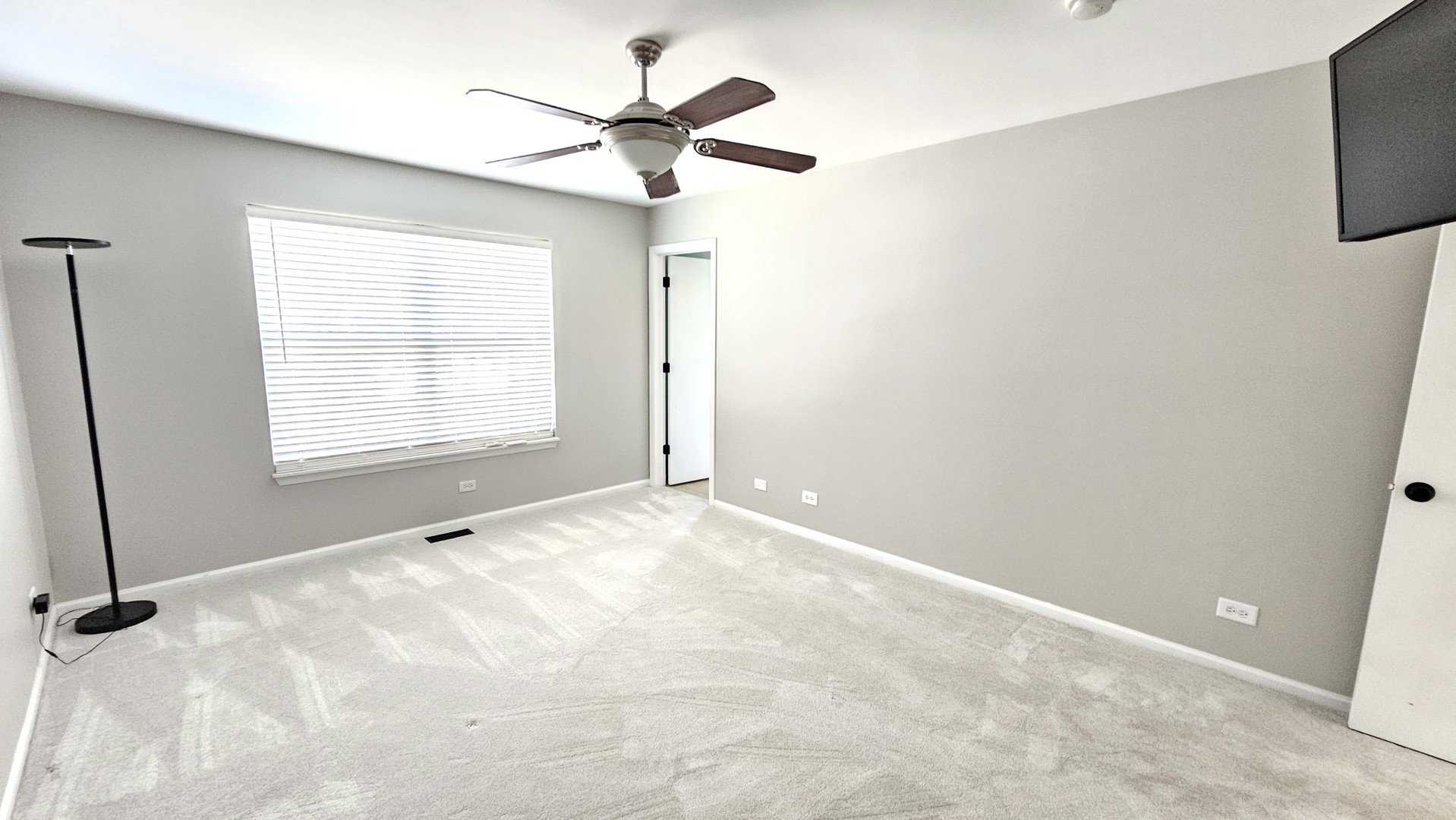3812 Landings Road Joliet, IL 60431 - Photo 43 of 65 Gallery Image 43