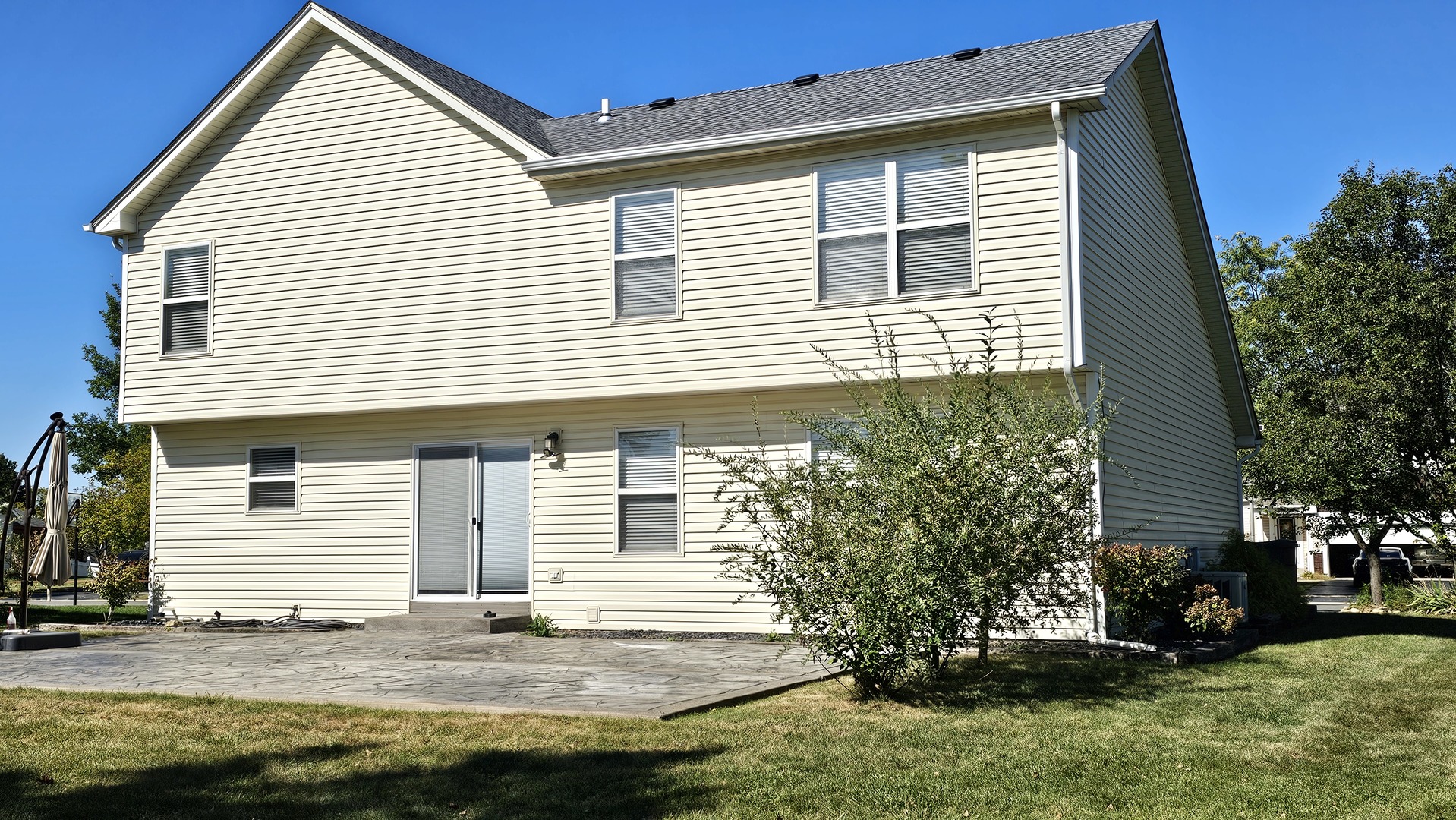 3812 Landings Road Joliet, IL 60431 - Photo 5 of 65 Gallery Image 5