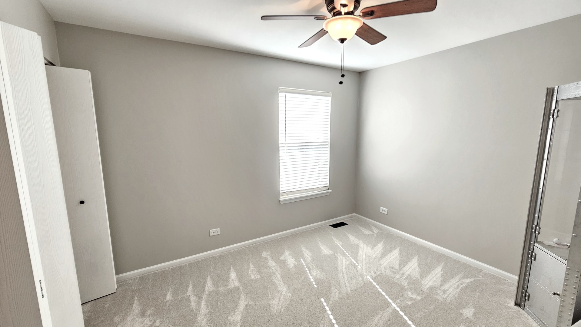3812 Landings Road Joliet, IL 60431 - Photo 61 of 65 Gallery Image 61