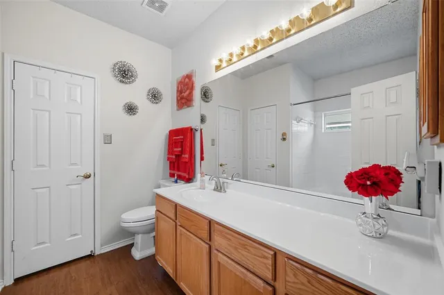 $369,000 | 4917 Shell Ridge Drive, Fort Worth, TX 76133