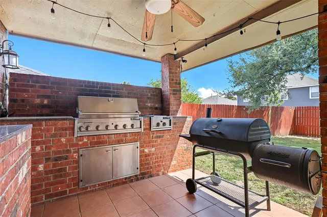 $369,000 | 4917 Shell Ridge Drive, Fort Worth, TX 76133