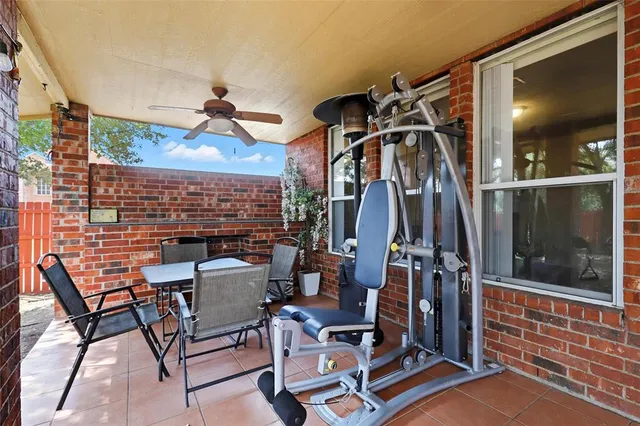 $369,000 | 4917 Shell Ridge Drive, Fort Worth, TX 76133