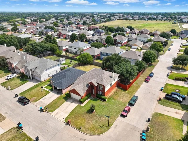 $369,000 | 4917 Shell Ridge Drive, Fort Worth, TX 76133