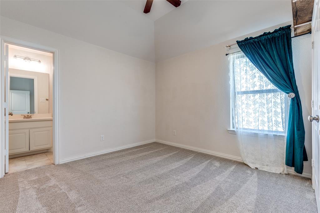15193 Basket Oak Road Frisco, TX 75035 - Photo 22 of 40 an empty room with a bathroom and a sink