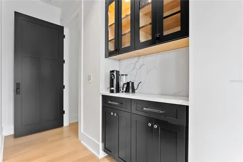 $3,000,000 | 319 West Frances Avenue, Tampa, FL 33602