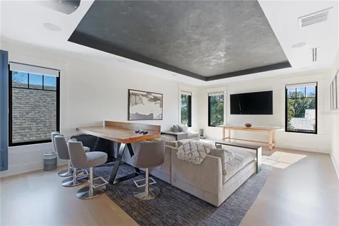 $3,000,000 | 319 West Frances Avenue, Tampa, FL 33602