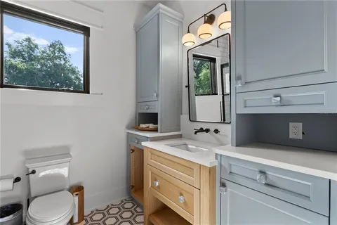 $3,000,000 | 319 West Frances Avenue, Tampa, FL 33602