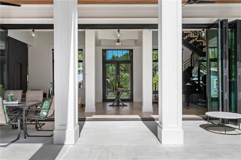 $3,000,000 | 319 West Frances Avenue, Tampa, FL 33602