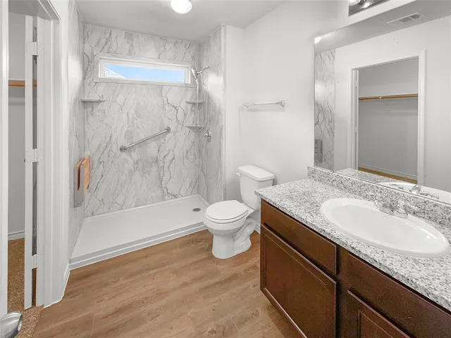 $247,000 | 1504 Blue Jay Drive, Ennis, TX 75119