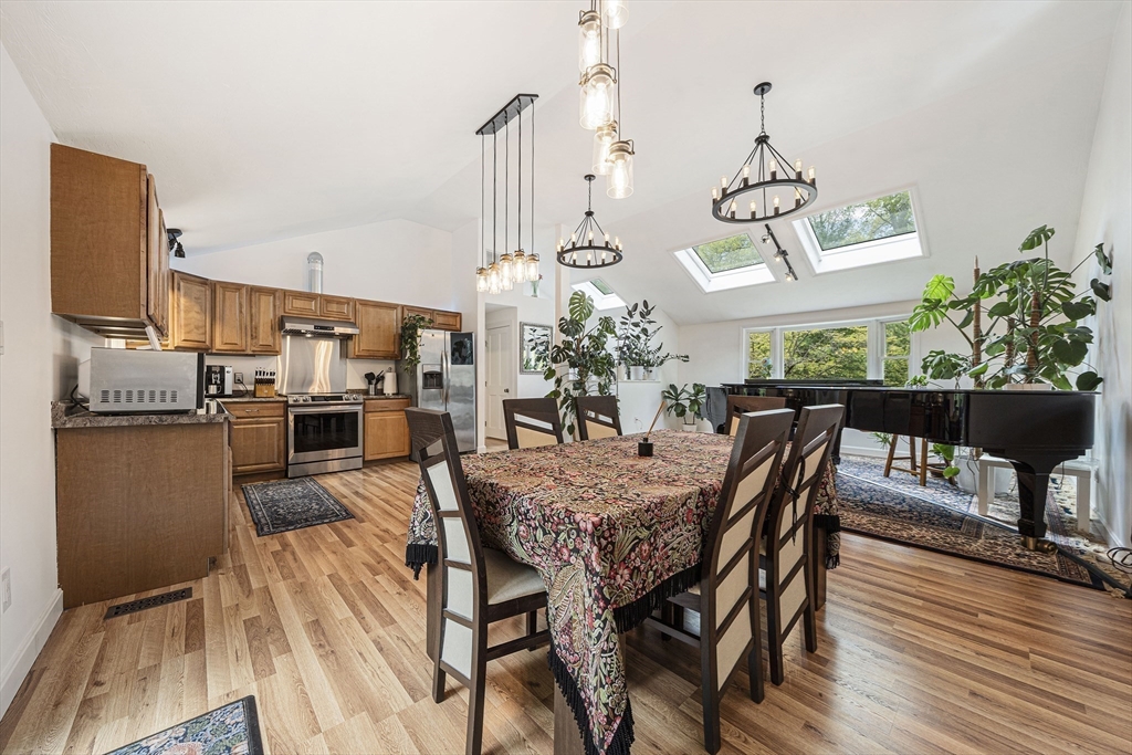 136 Allen Road Easton, MA 02356 - Photo 10 of 42 Gallery Image 10
