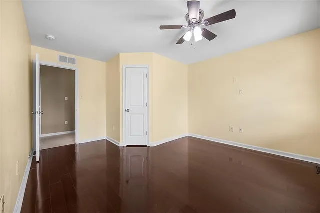 $299,900 | 1001 Raymond Drive, Oakdale, PA 15071