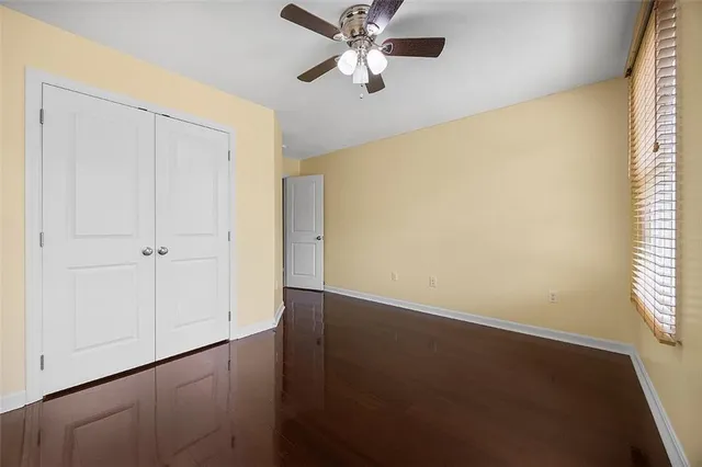 $299,900 | 1001 Raymond Drive, Oakdale, PA 15071