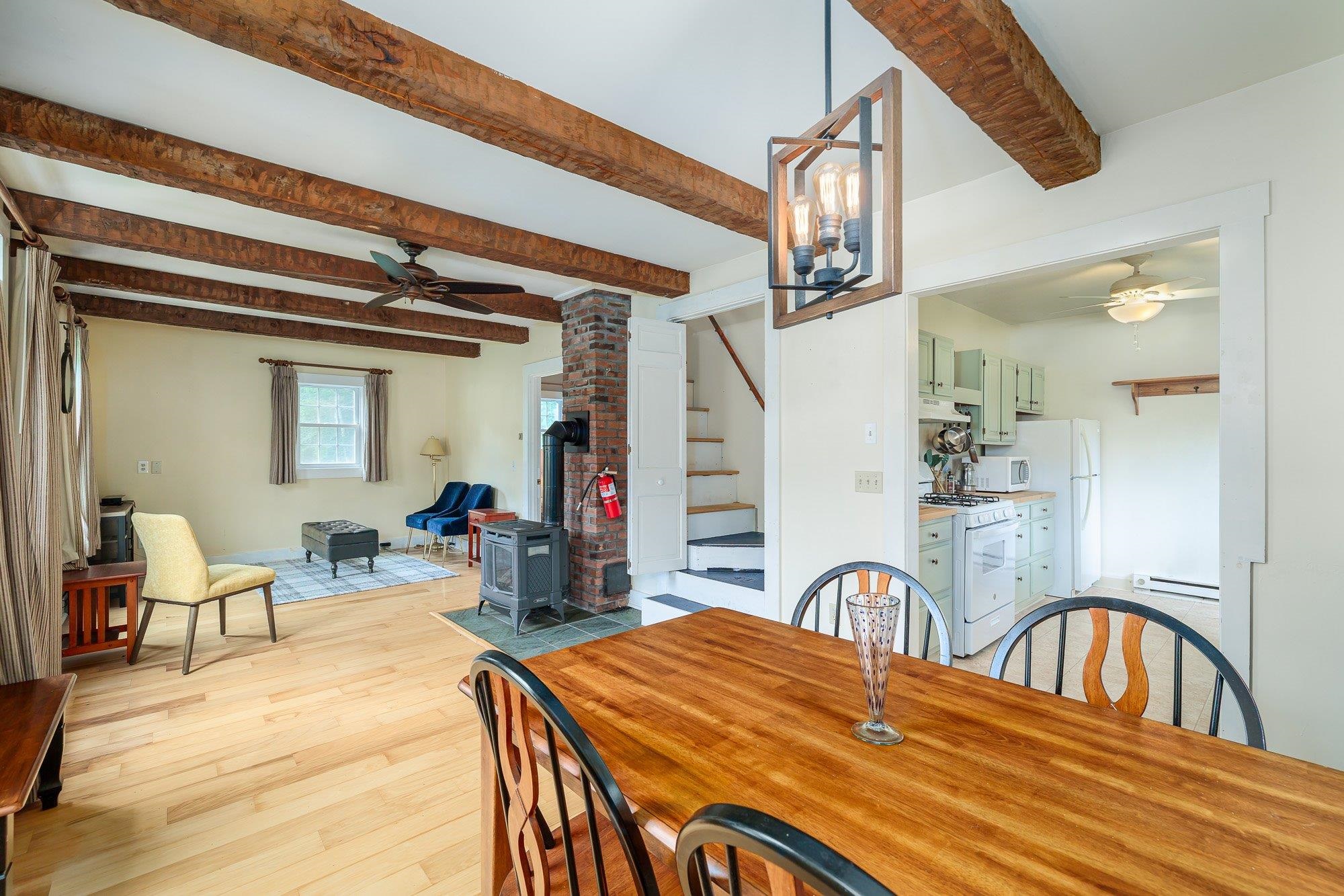 425 Nebraska Valley Road Stowe, VT 05672 - Photo 11 of 23