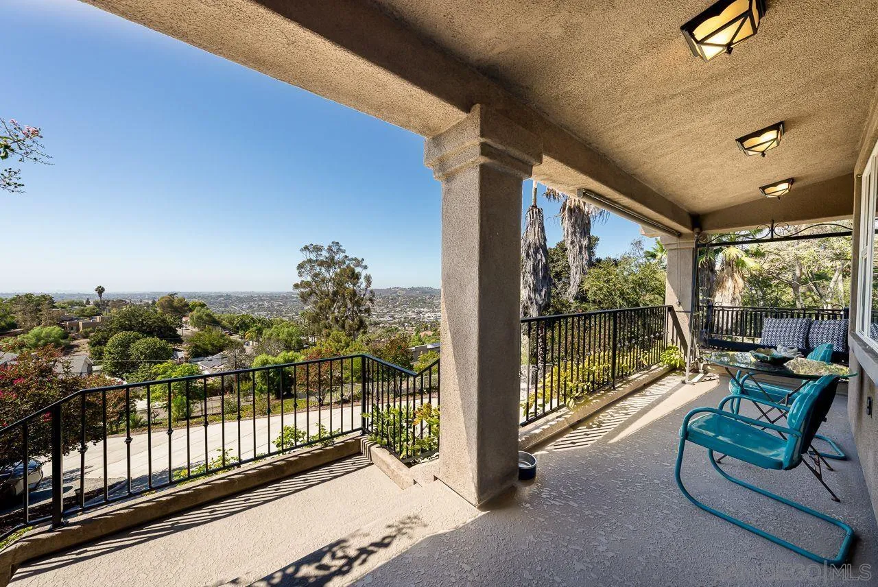 9612 Lamar Street Spring Valley, CA 91977 - Photo 7 of 55 Gallery Image 7
