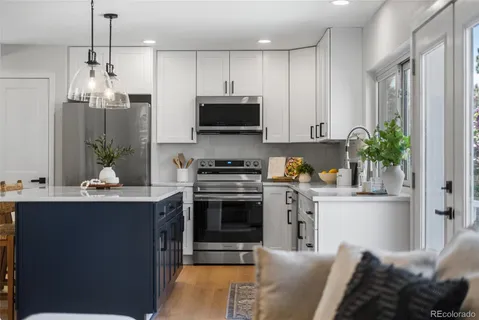 $799,000 | 7570 South Rosemary Circle, Centennial, CO 80112
