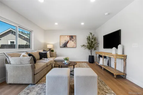 $799,000 | 7570 South Rosemary Circle, Centennial, CO 80112