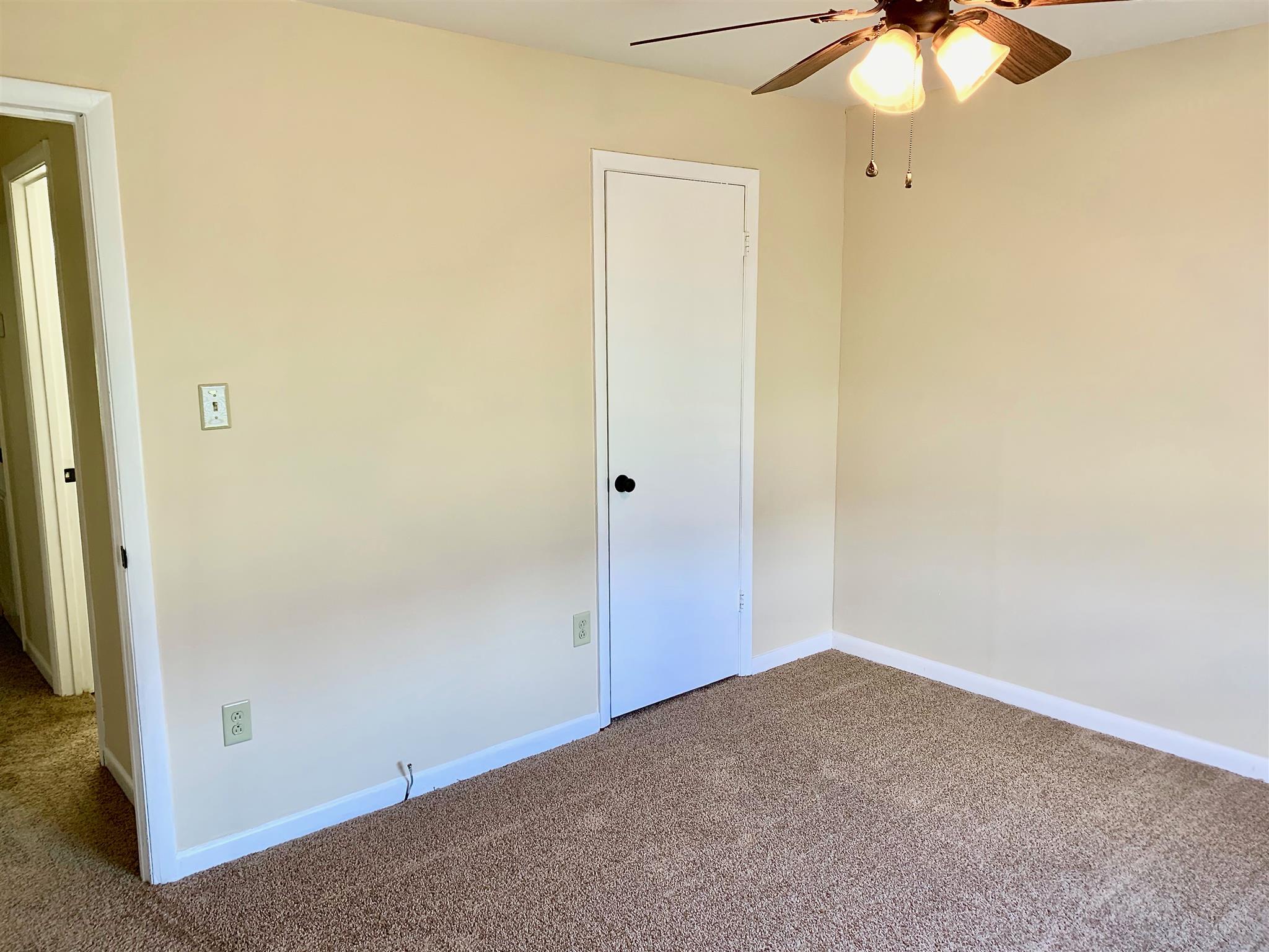 1163 Lawrence Road Murfreesboro, TN 37128 - Photo 8 of 12 Large closet in the first bedroom! Lots of outlets! 1163 Lawrence Rd Murfreesboro TN 37128
