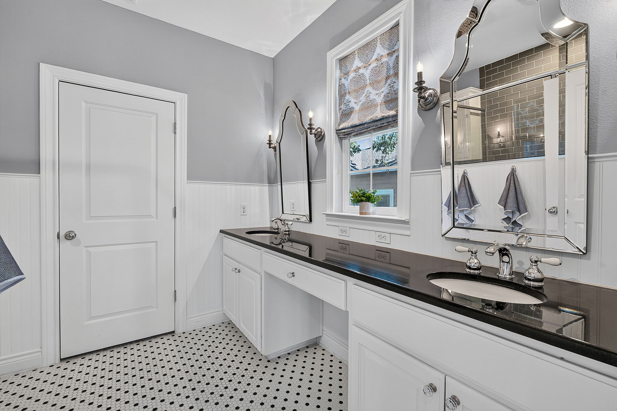 1710 Wethersfield Road, Unit 1 Austin, TX 78703 - Photo 17 of 29 Gallery Image 17