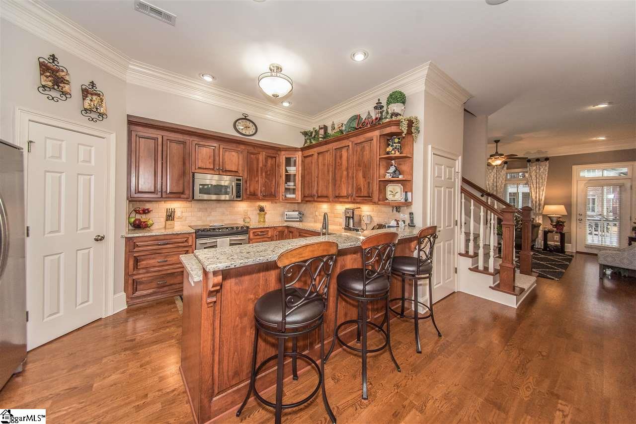 20 Rivoli Lane Greenville, SC 29615 - Photo 8 of 35