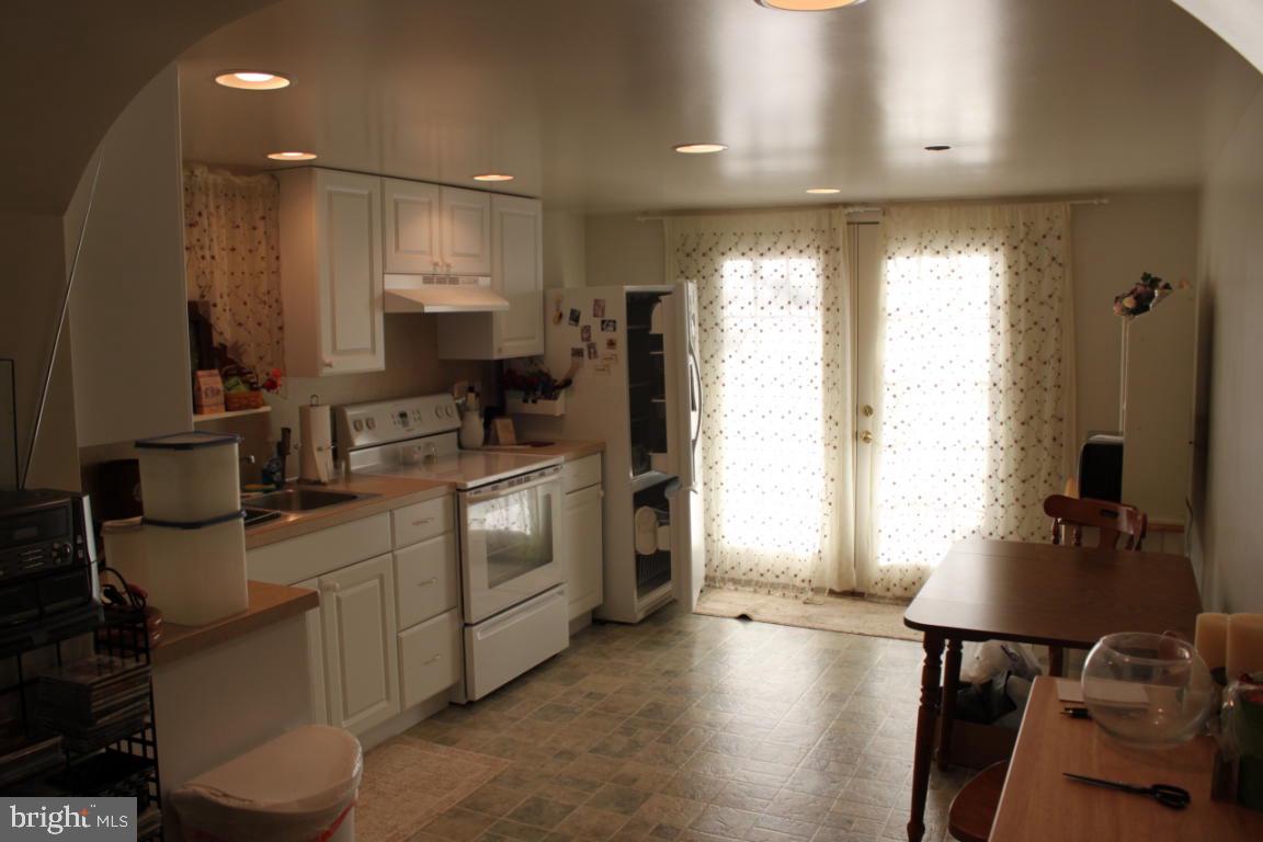 560 Willow Road Lancaster, PA 17601 - Photo 19 of 23 Gallery Image 19