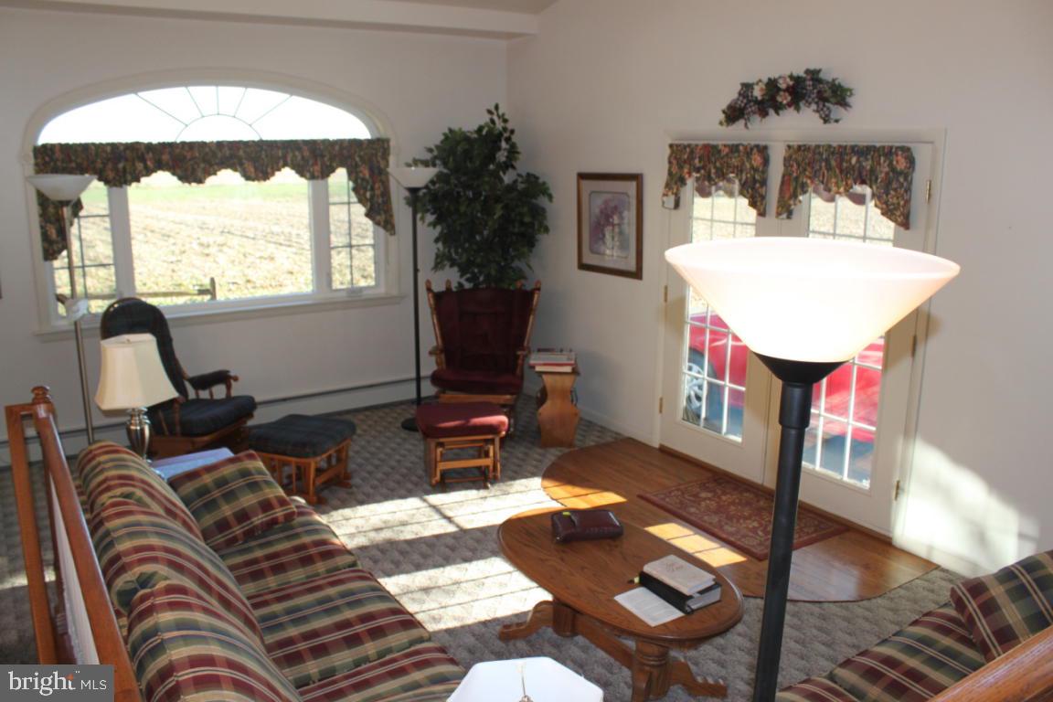 560 Willow Road Lancaster, PA 17601 - Photo 8 of 23 Gallery Image 8