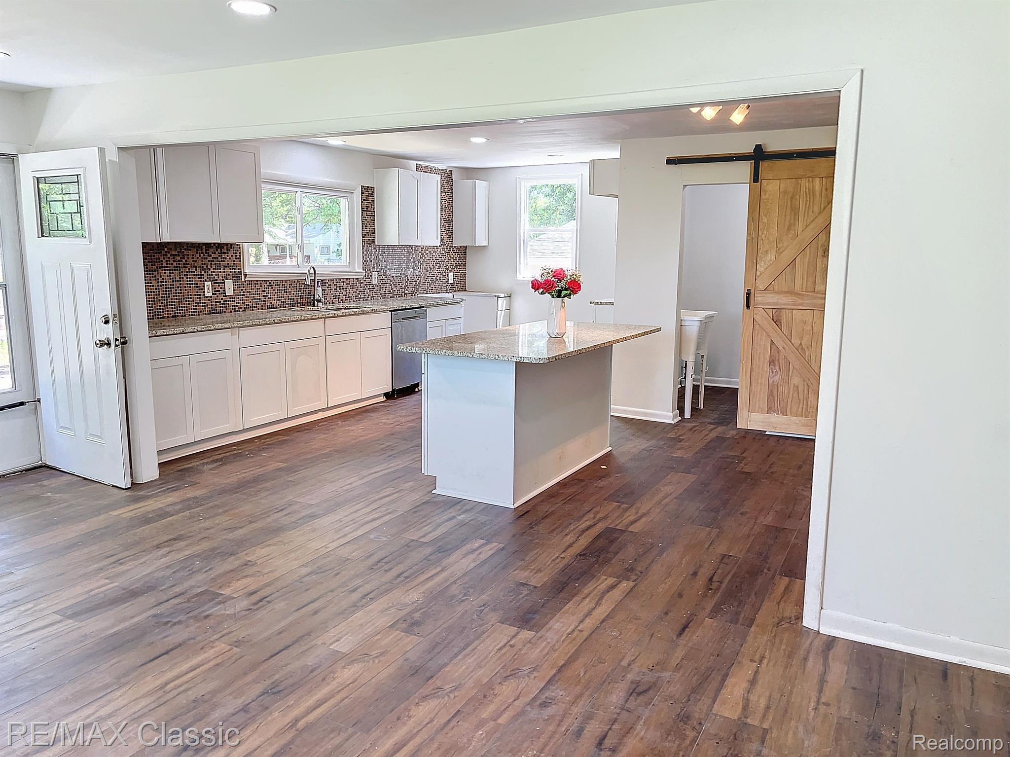 16587 Beech Daly Road Taylor, MI 48180 - Photo 6 of 47 Overview of kitchen layout