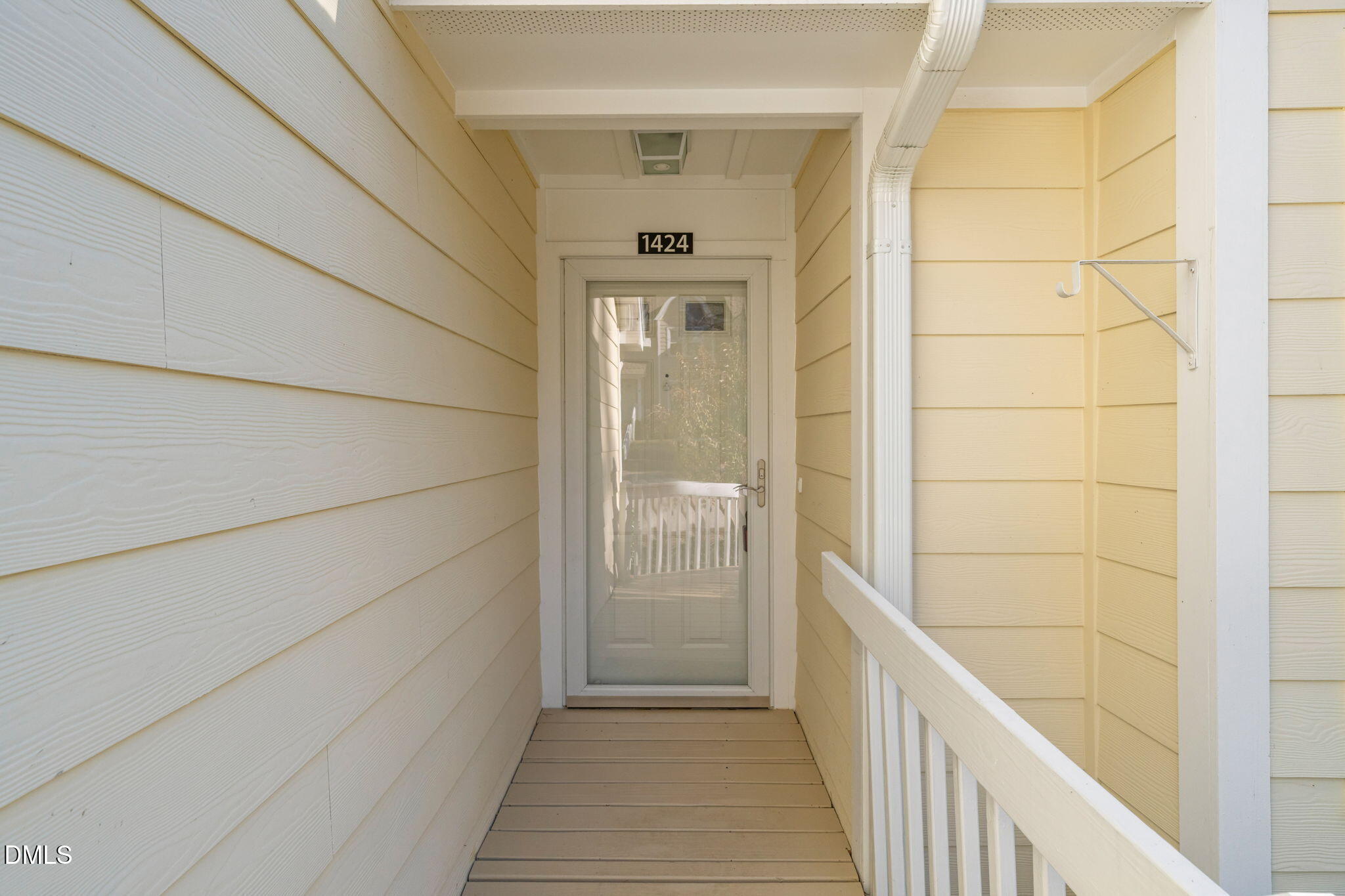 1424 Mapleside Court Raleigh, NC 27609 - Photo 43 of 72 Front Entry (2)